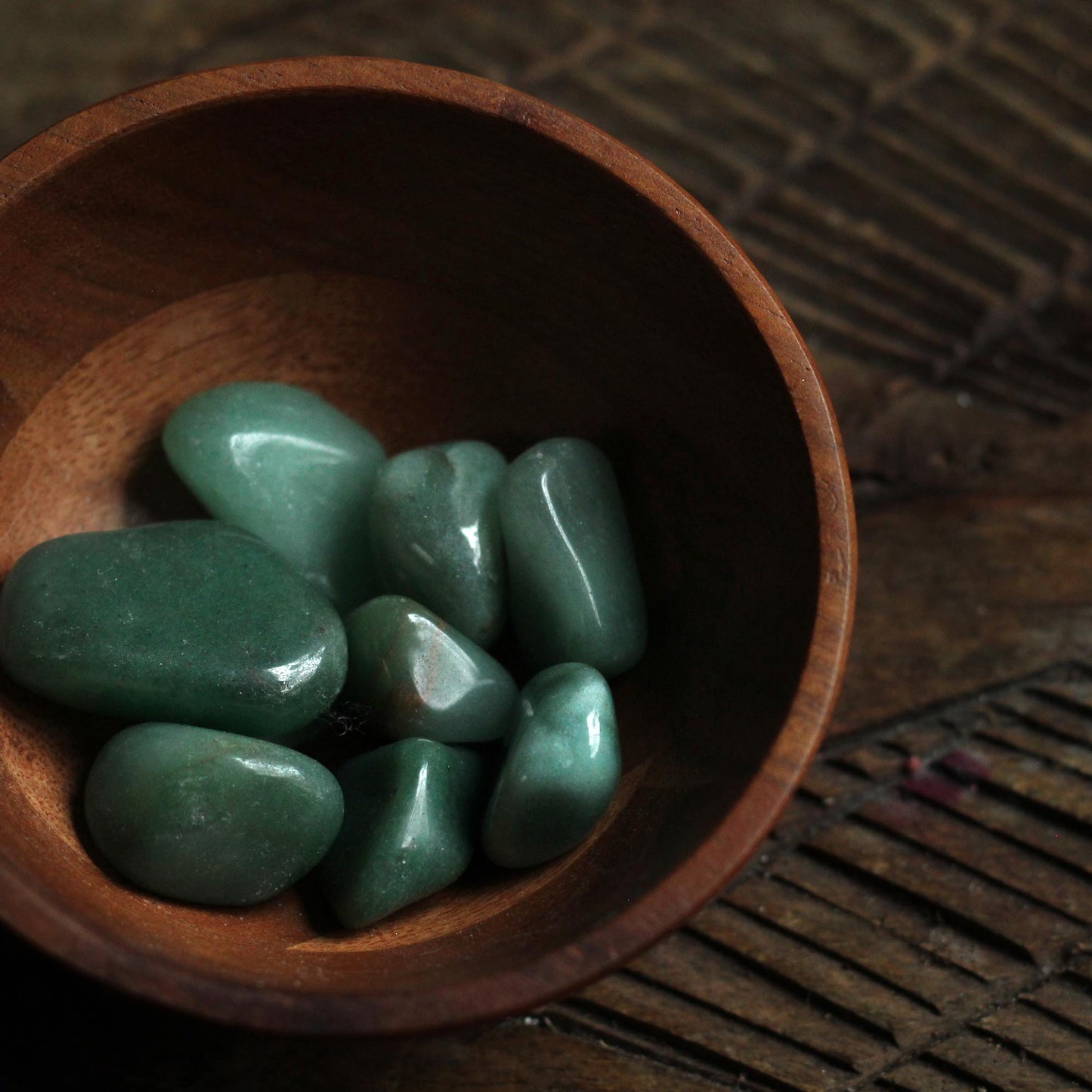 TUMBLED GREEN AVENTURINE