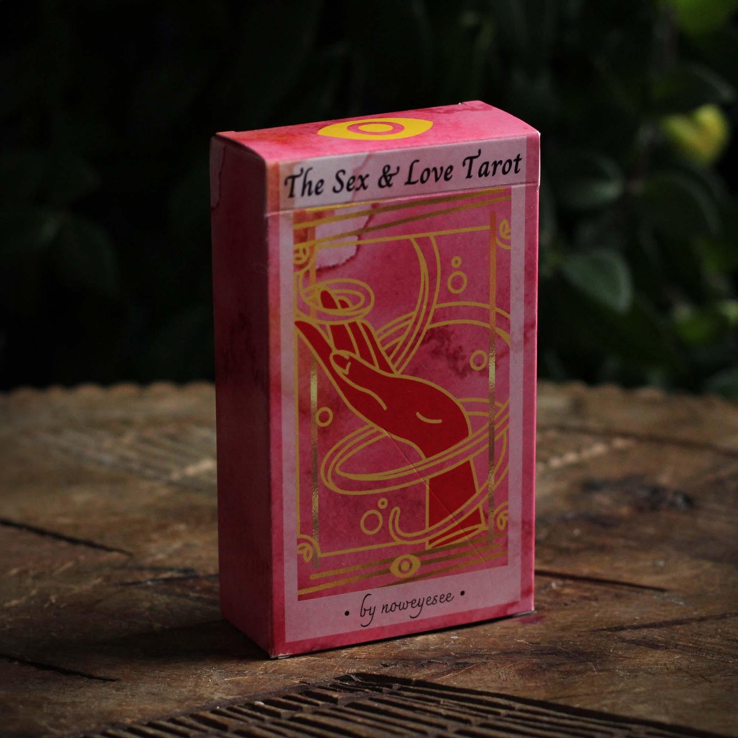 SEX & LOVE TAROT DECK