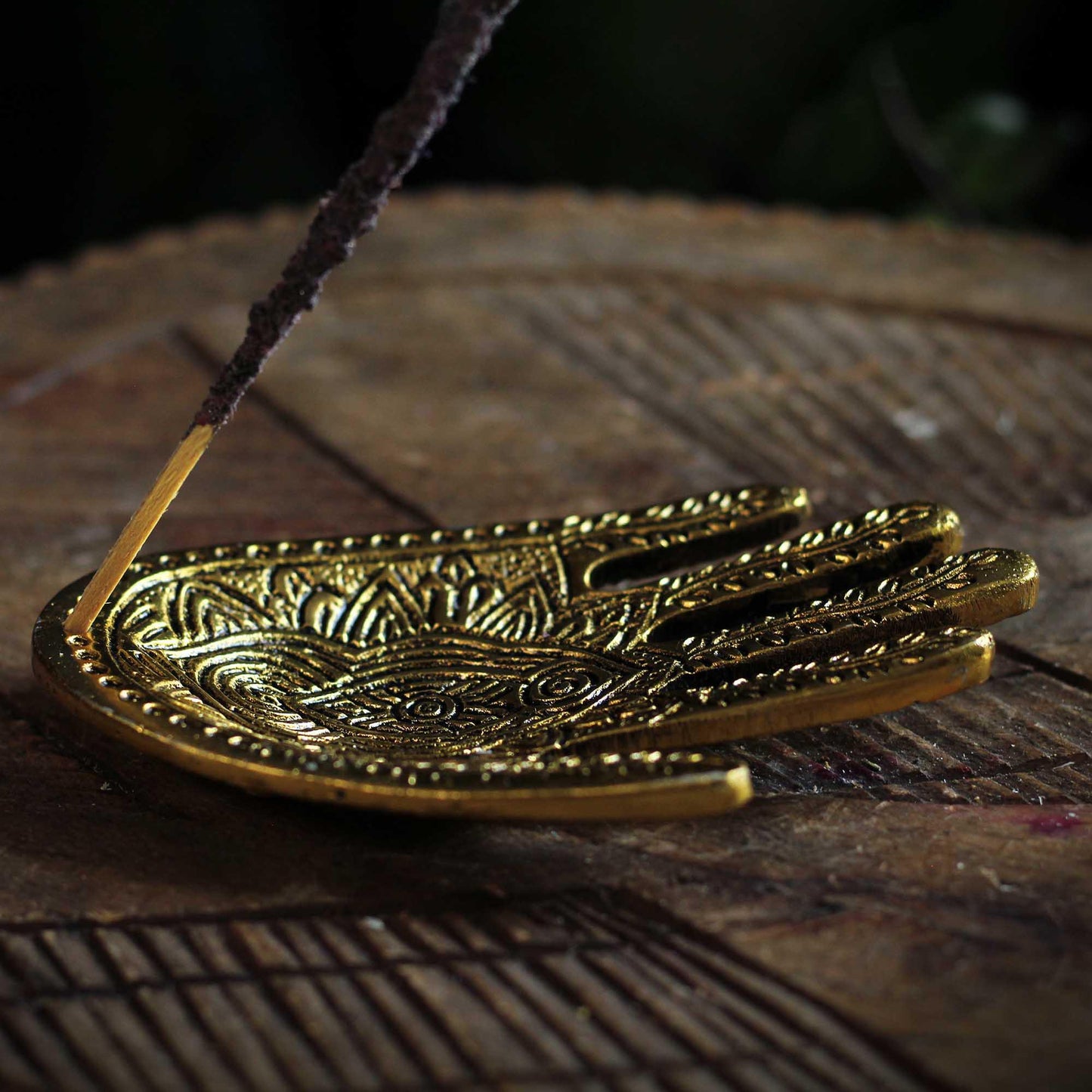 HAND INCENSE HOLDER - GOLD