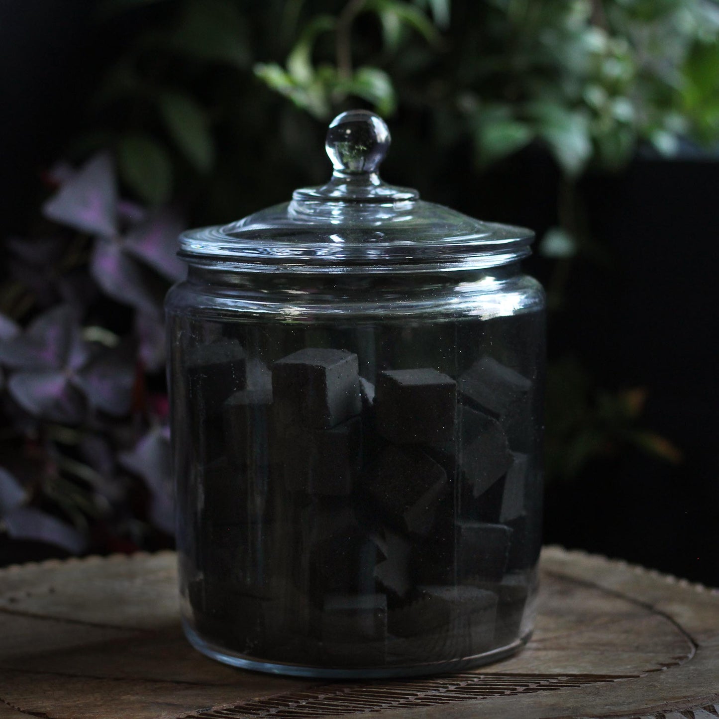 COCONUT CHARCOAL CUBES