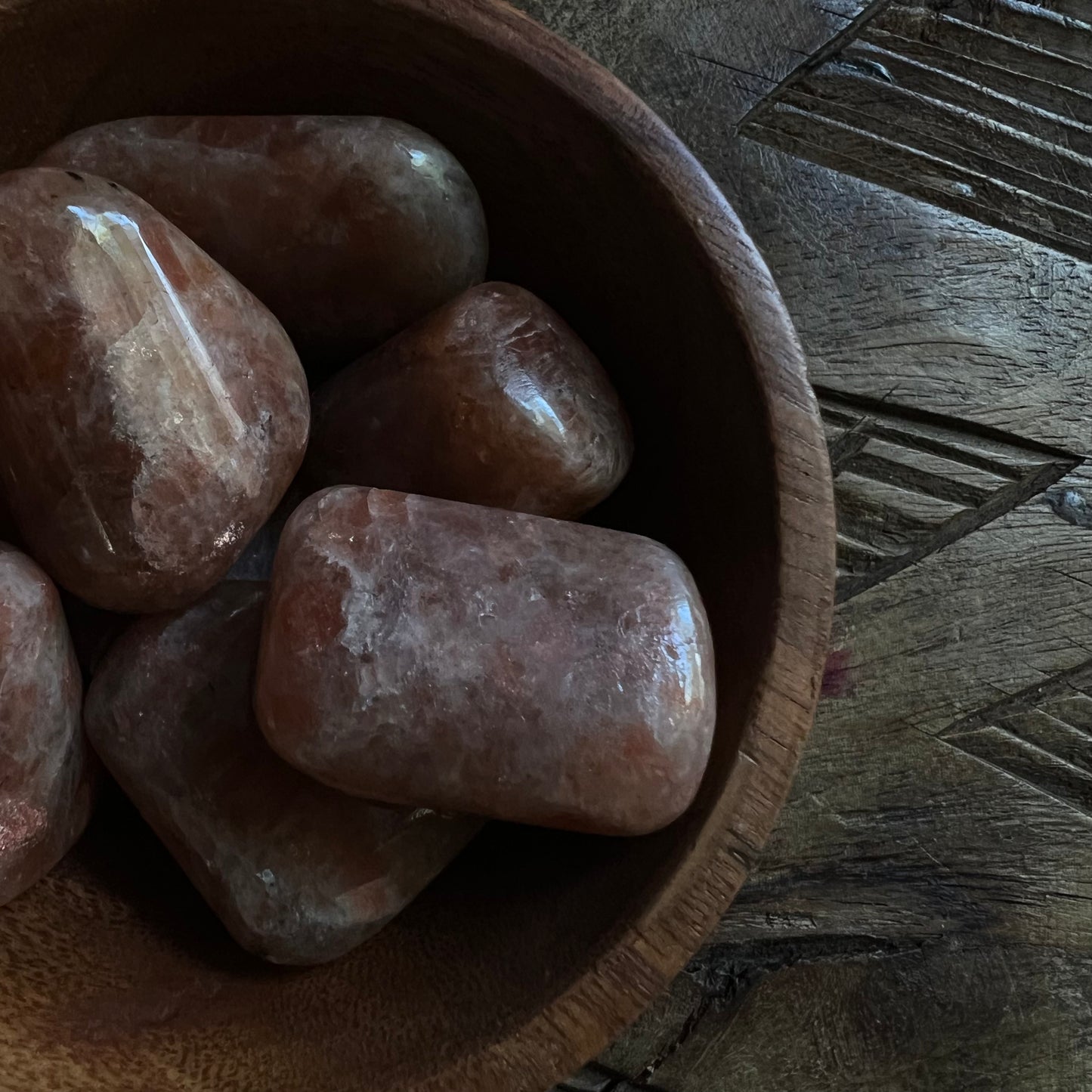 TUMBLED SUNSTONE