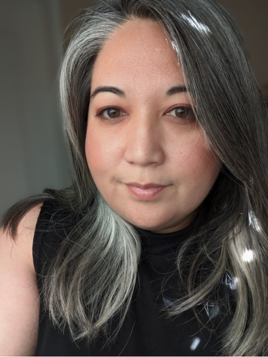 ALISHA - TAROT READER