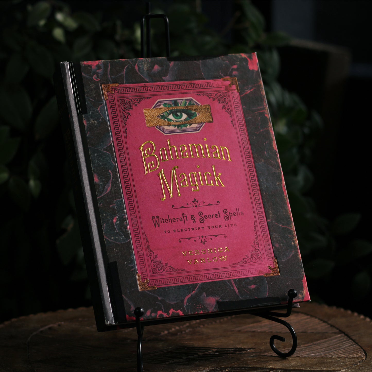 BOHEMIAN MAGICK: WITCHCRAFT AND SECRET SPELLS