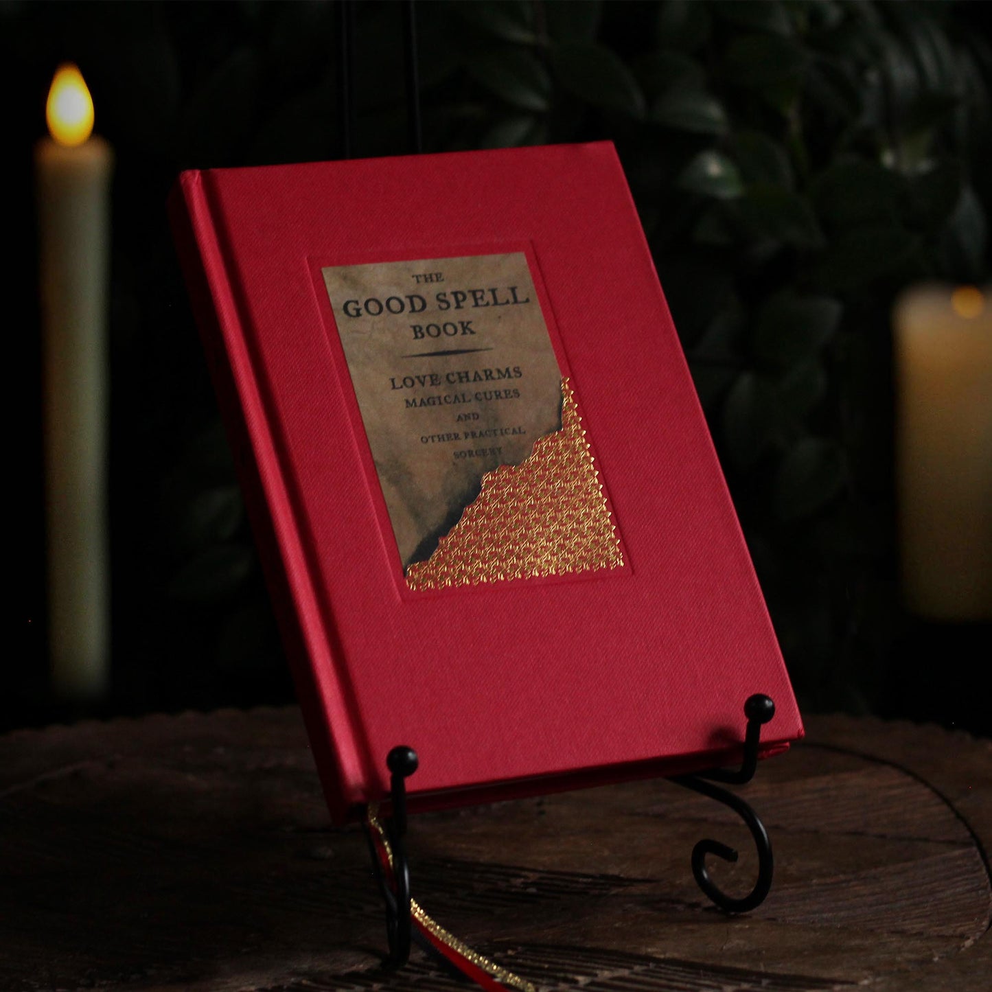 GOOD SPELL BOOK: LOVE CHARMS, MAGICAL CURES, SORCERY