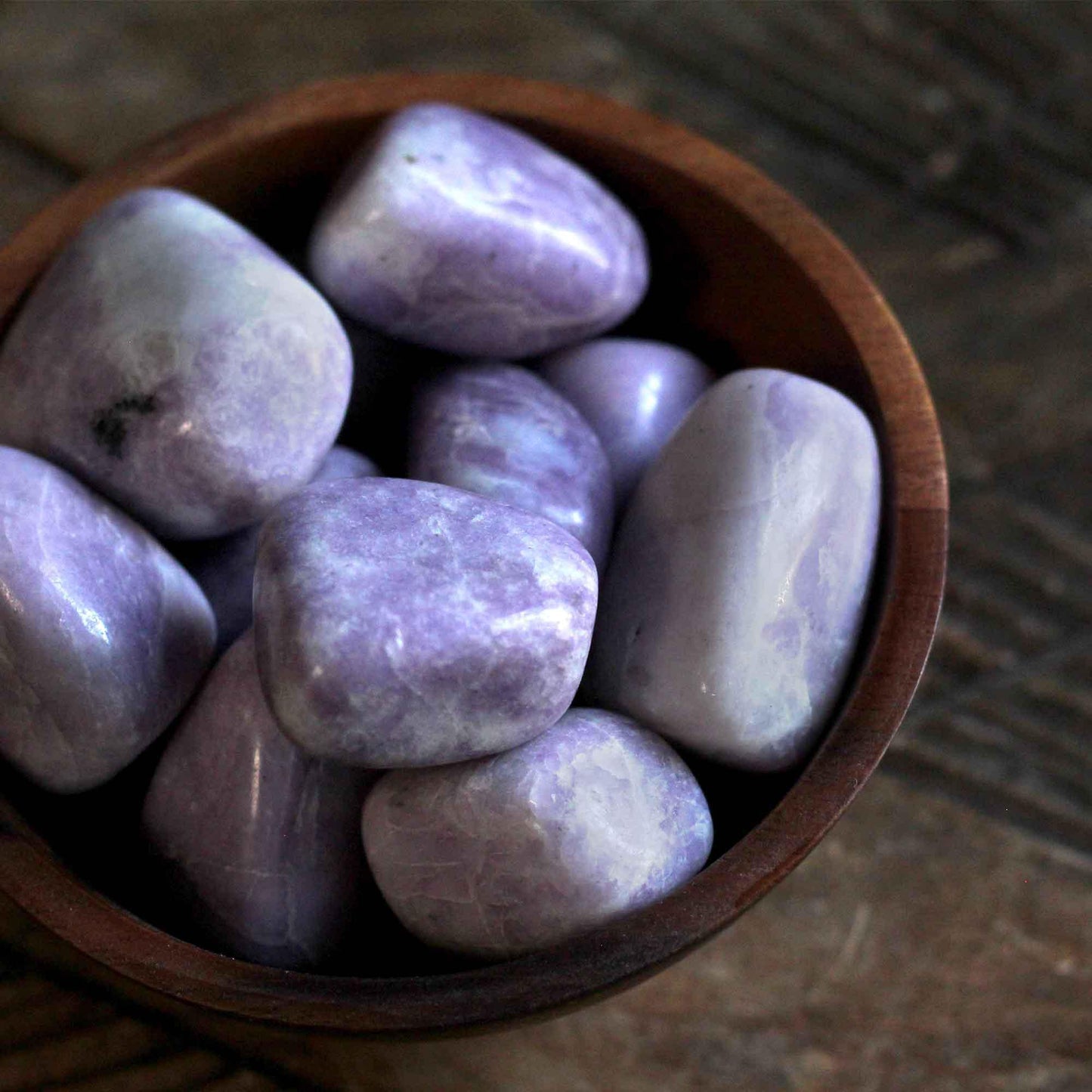 TUMBLED LEPIDOLITE