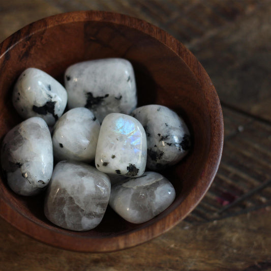TUMBLED RAINBOW MOONSTONE