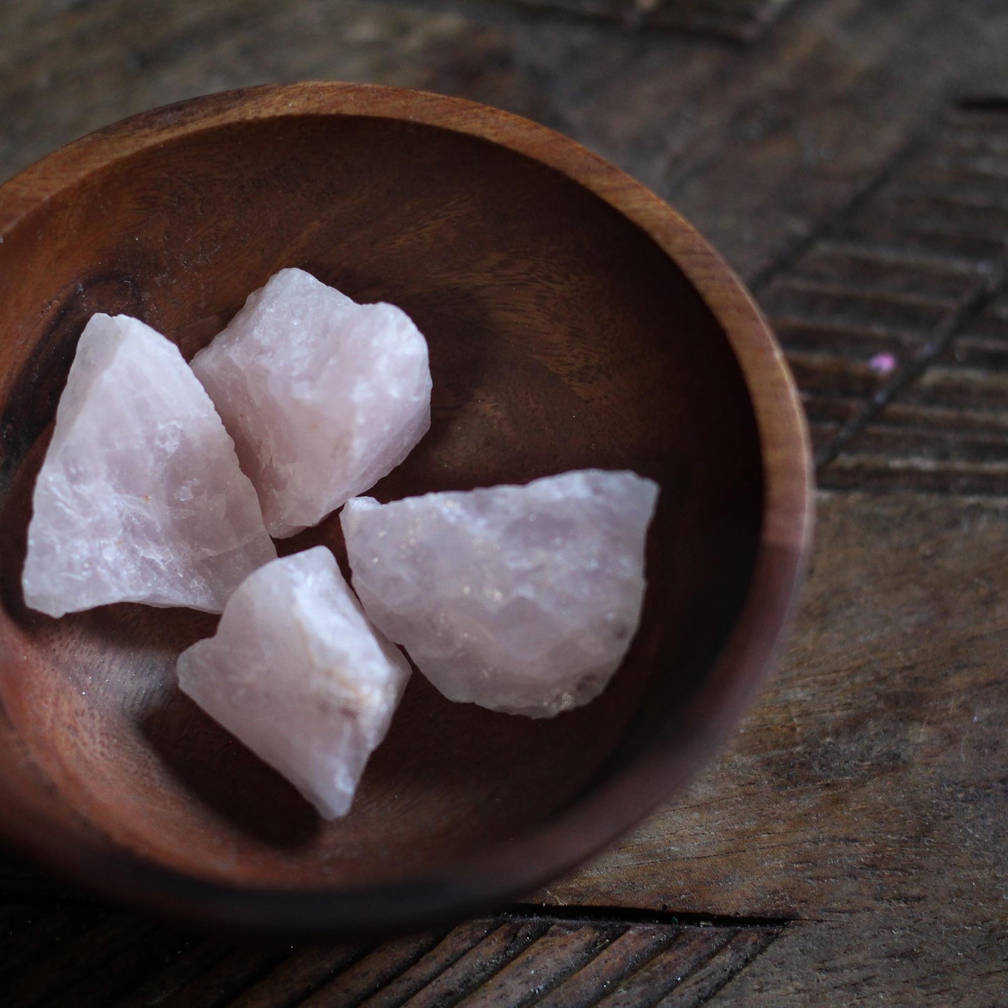 ROUGH ROSE QUARTZ