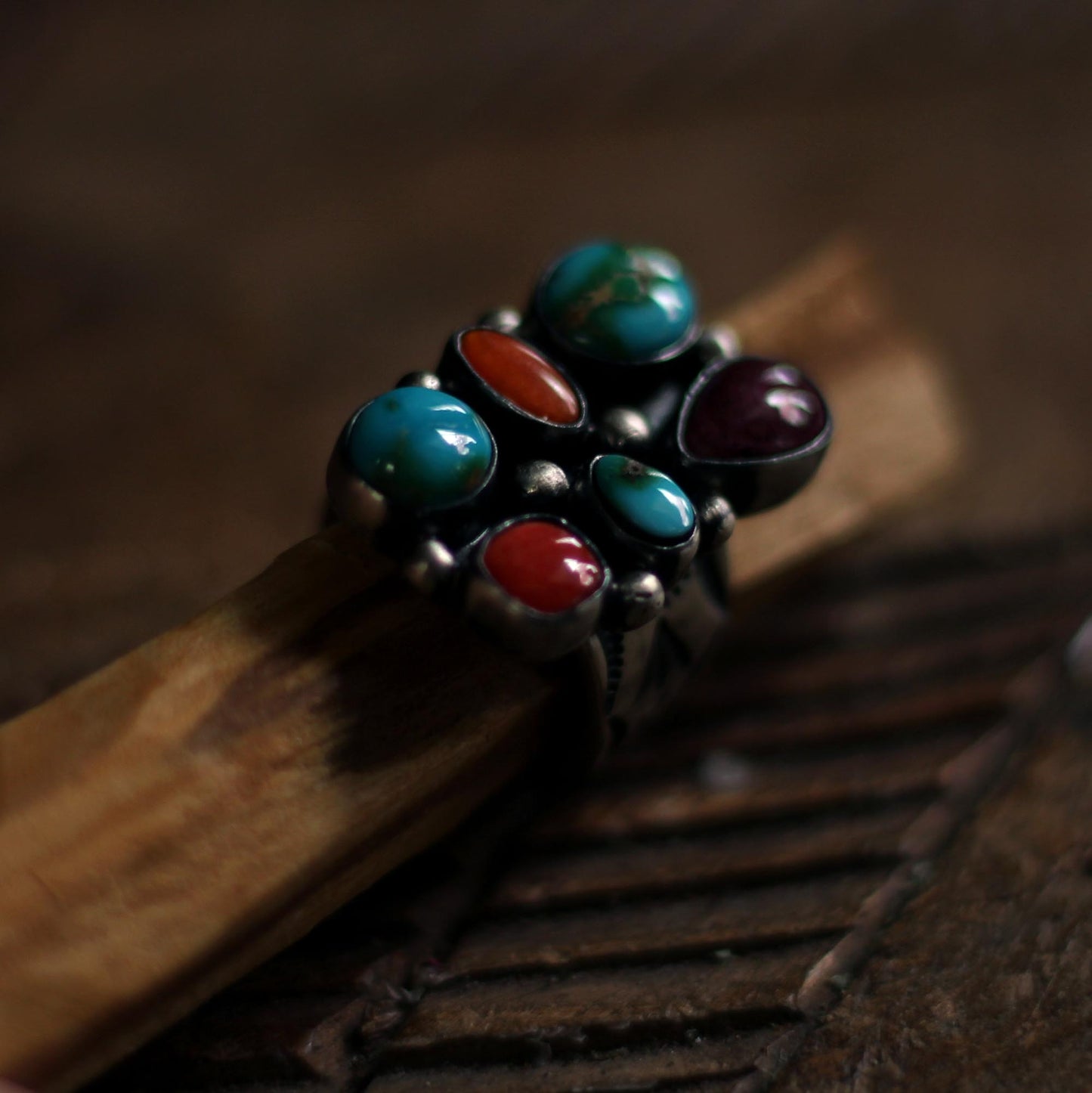 HANDMADE VINTAGE ZUNI TRIBE JEWELRY