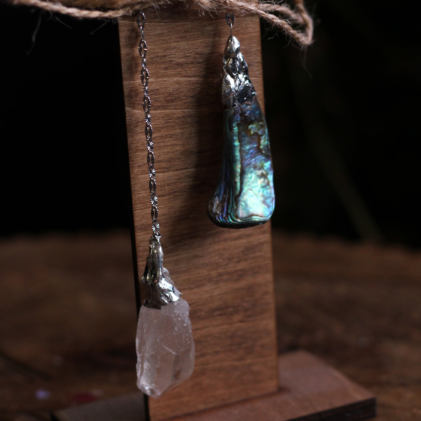 CRYSTAL PENDULUM & STAND