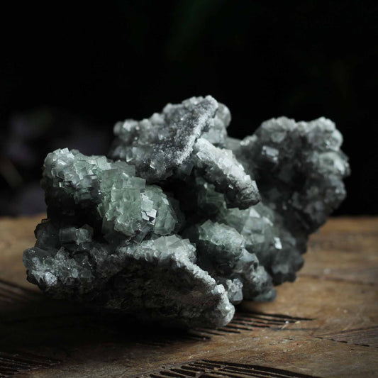 FLUORITE CLUSTER