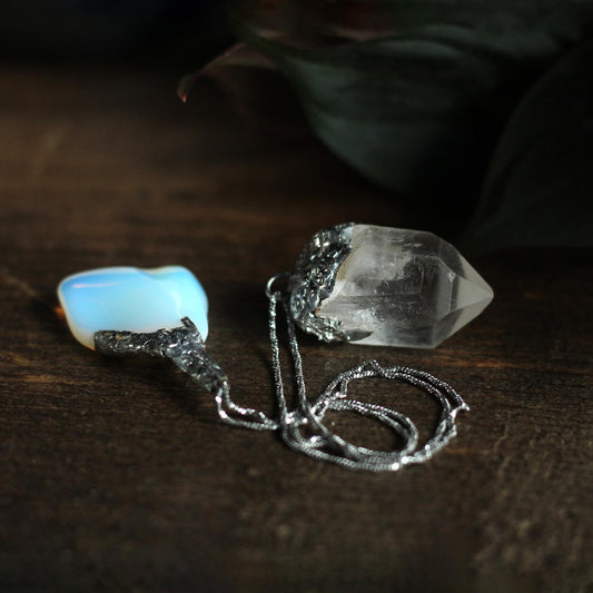 TUMBLED OPAL AURA CRYSTAL PENDULUM