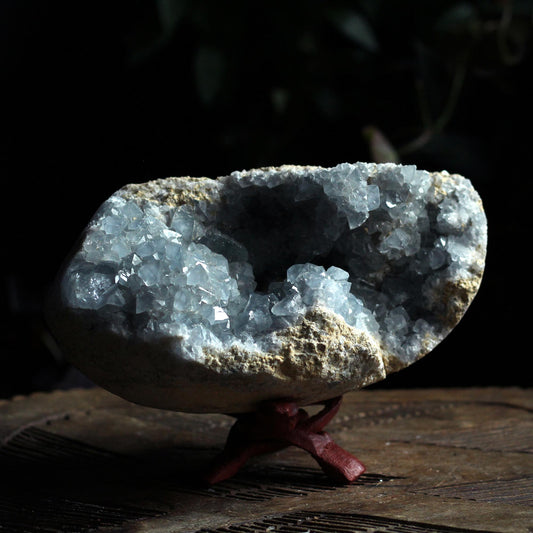 CELESTITE CLUSTER EGG