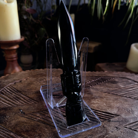 SMALL OBSIDIAN DAGGER