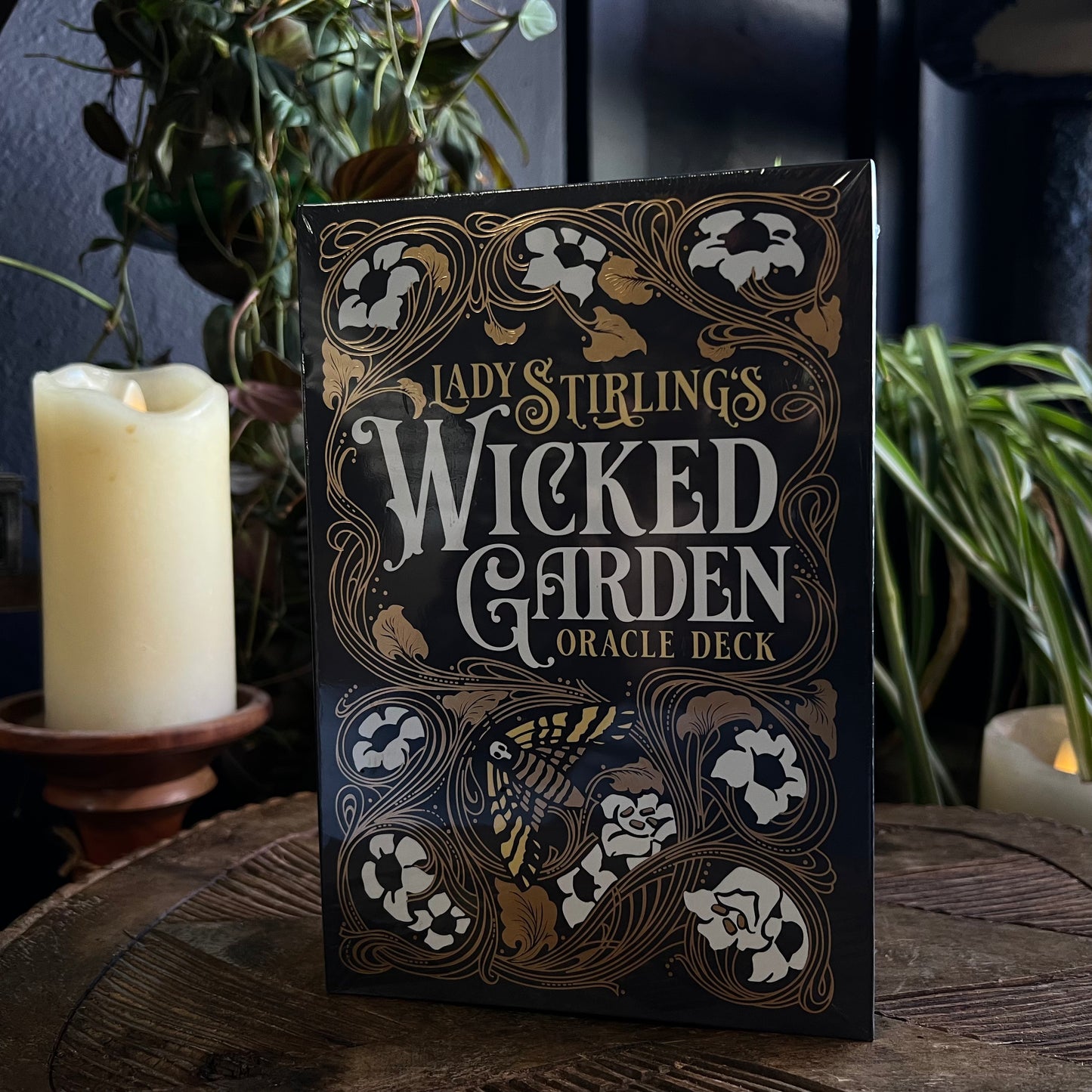 WICKED GARDEN ORCALE DECK