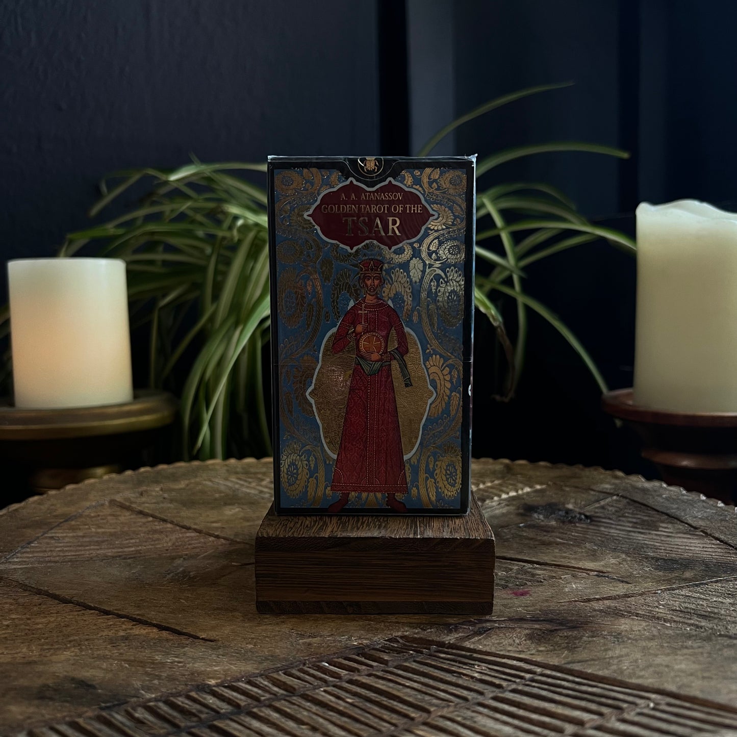 THE GOLDEN TAROT OF THE TSAR