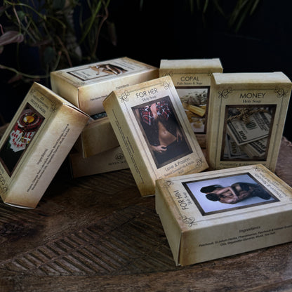 HANDMADE SOAP W/ESSENTIAL OILS