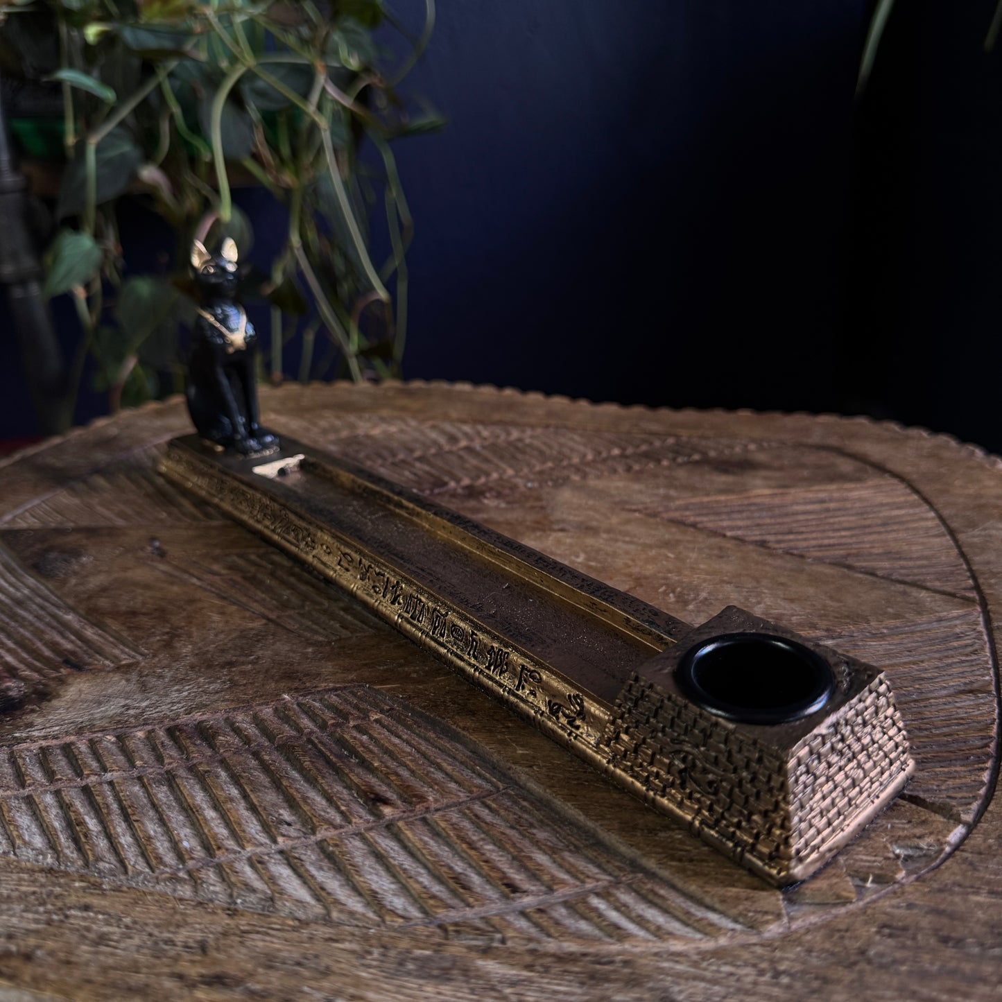 BASTET INCENSE HODLER