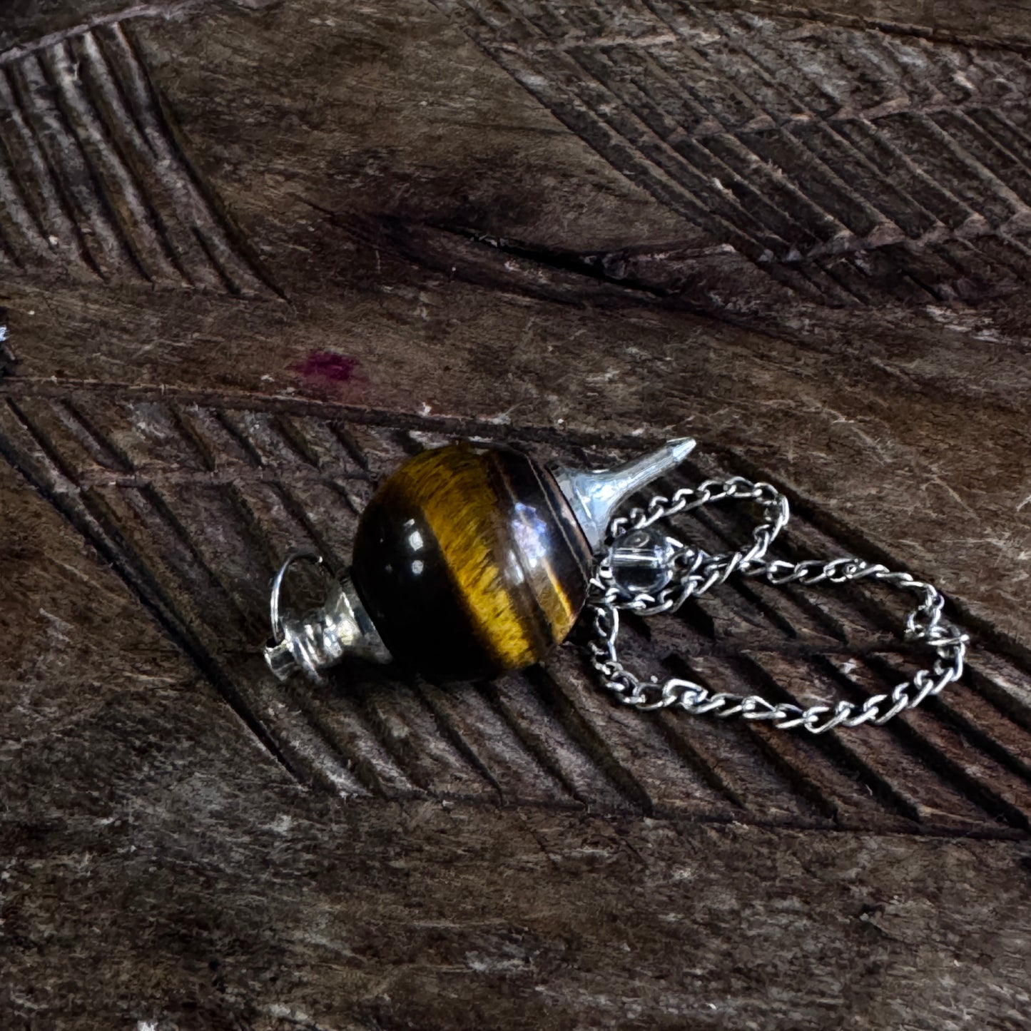 CRYSTAL BALL PENDULUM