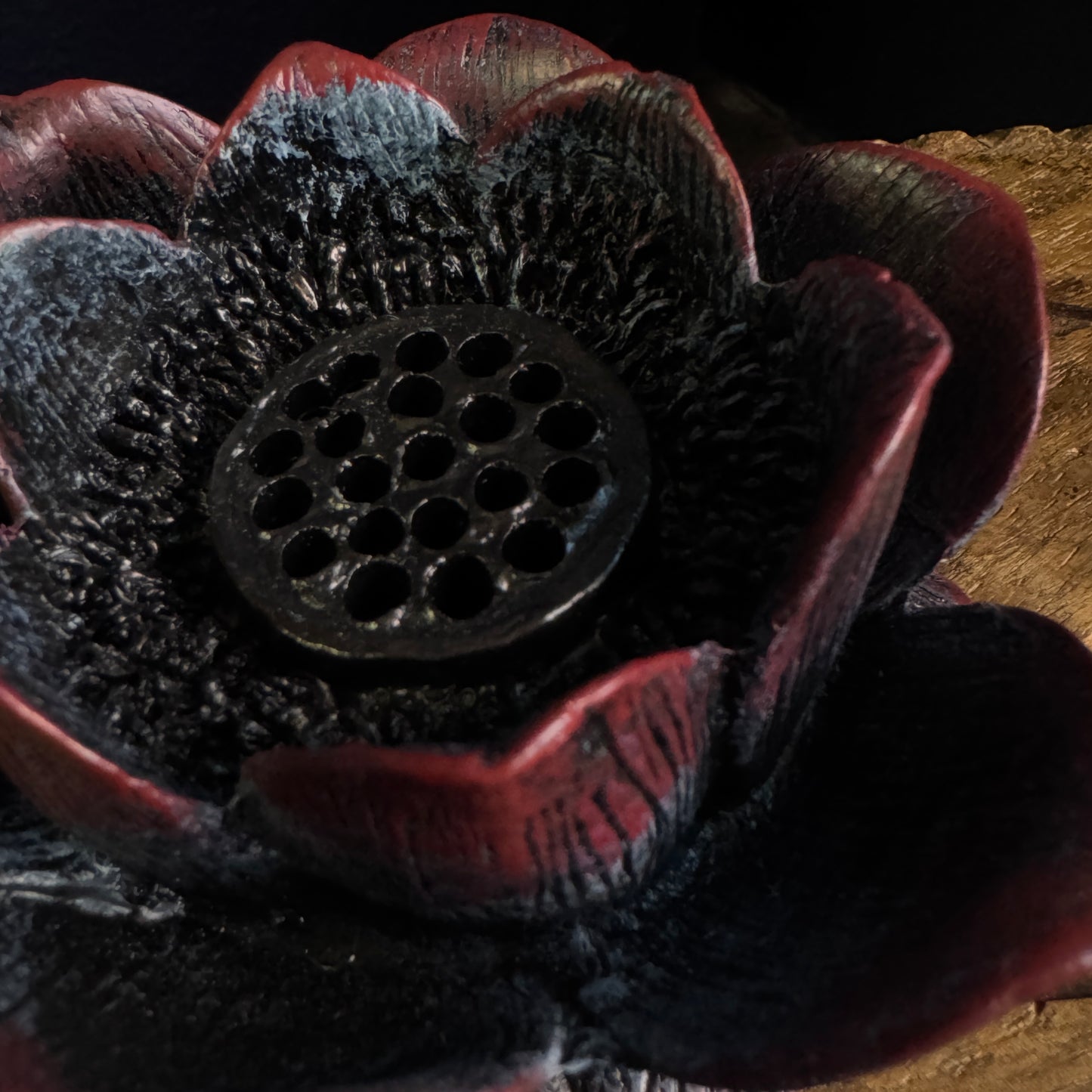 EASTERN LOTUS INCENSE HOLDE