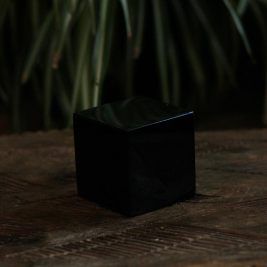 OBSIDIAN CUBE 2.5"