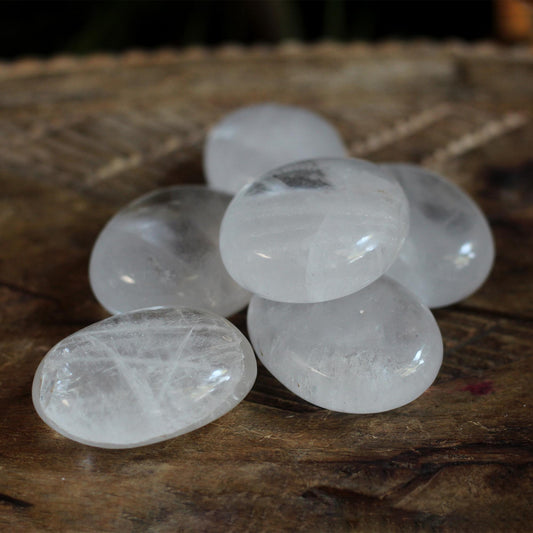 CLEAR QUARTZ PALMSTONE