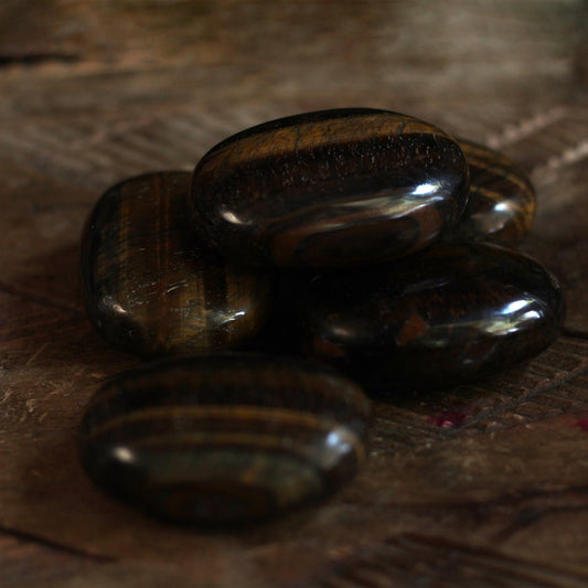 TIGERS EYE PALMSTONE
