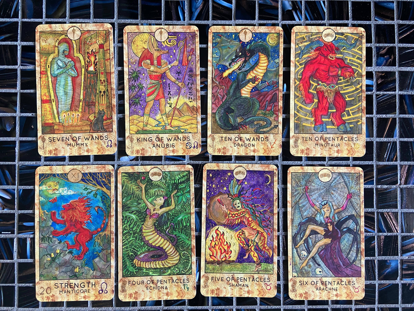MYTHIC TAROT DECK & GUIDE