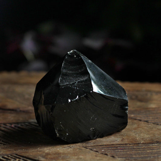 OBSIDIAN CUT BASE POINT