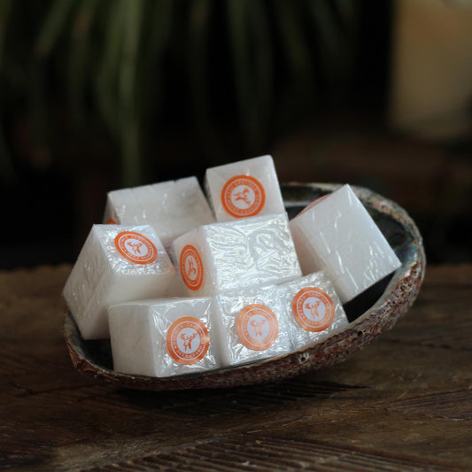 CAMPHOR