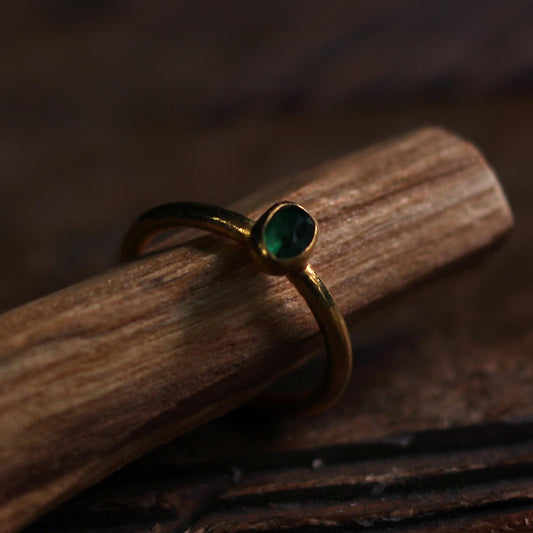 EMERALD RING 18k GOLD